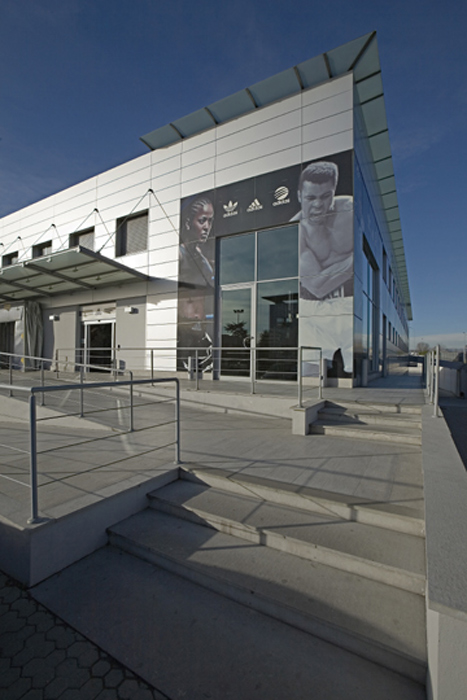 Headquartier Adidas Italia | Arketipo